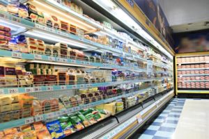 スーパーやコンビニが取引相手！食品会社の営業職とは？