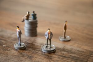 学歴不問で高収入転職できる？高収入が目指せる業界と学歴不問の意図とは