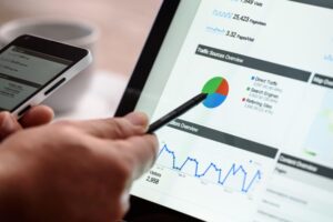 未経験からAIエンジニアになるには？未経験からAIエンジニアになる方法