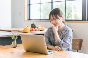 主婦におすすめの資格8選！人気の資格や自宅でも受けられる資格をご紹介