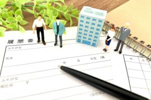 転職エージェントは使うべき？使うべき人の特徴と理由、転職成功法を解説
